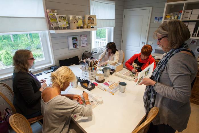 Devenir hôtesse atelier de scrapbooking